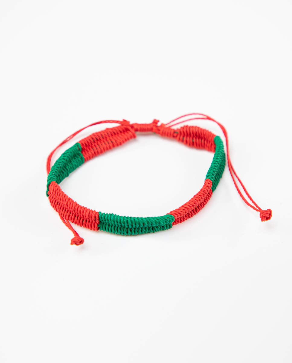 Dual-coloured Red Green Bracelet