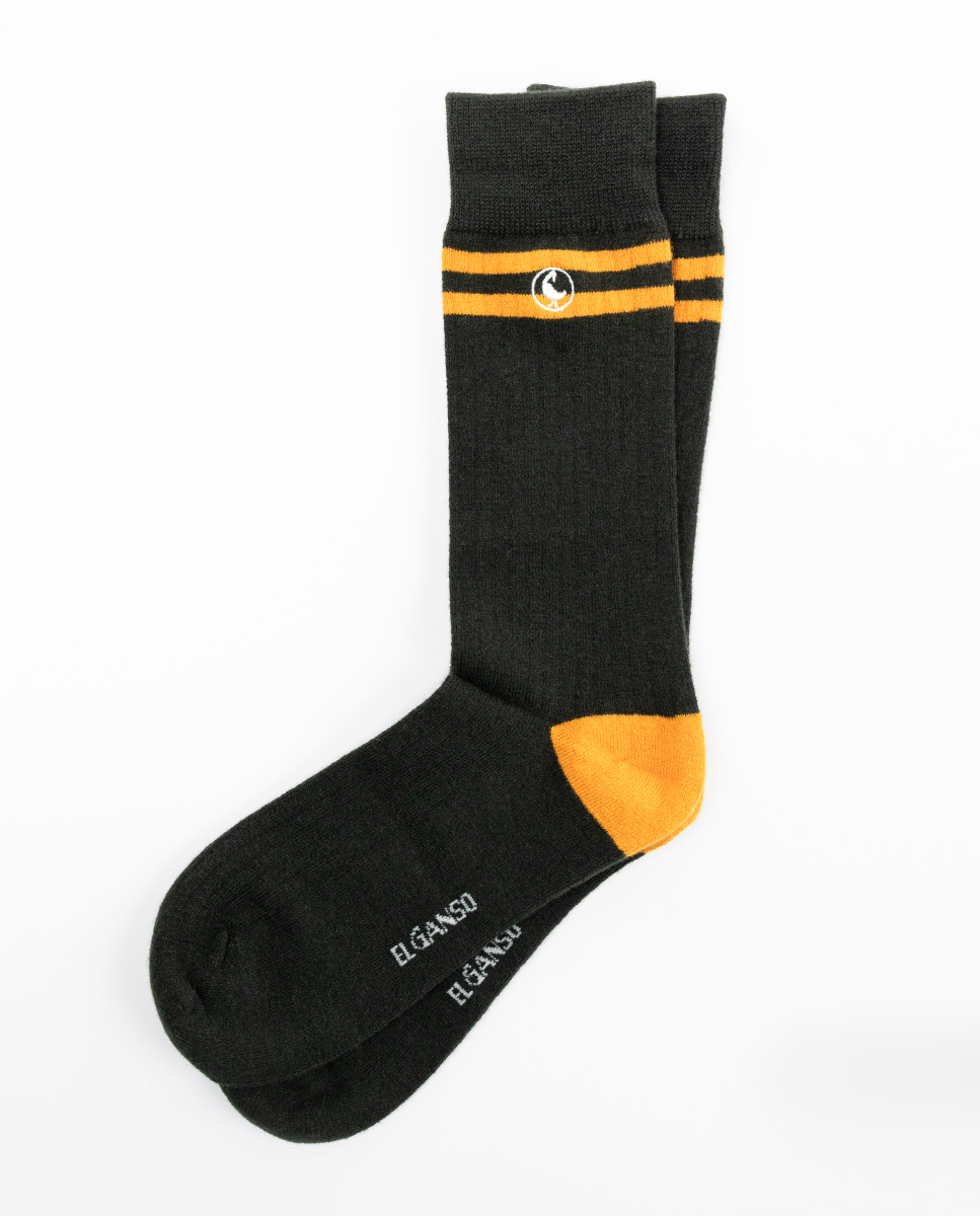 Strumpf Wolle Streifen Canalé Grün